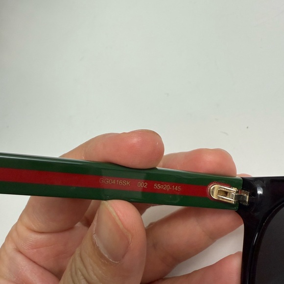 Gucci Stylish Black Round Sunglasses GG0416Sk - Picture 7 of 9